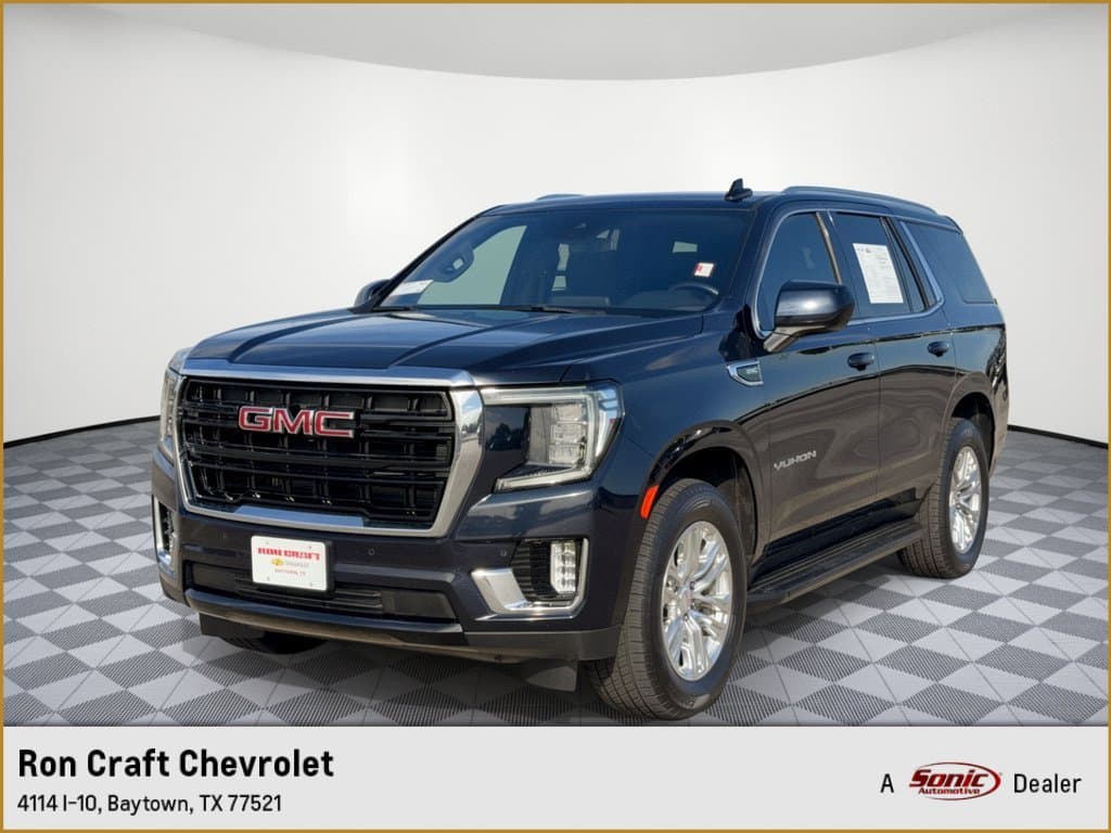 2023 GMC Yukon SLE — photo 1 of 31