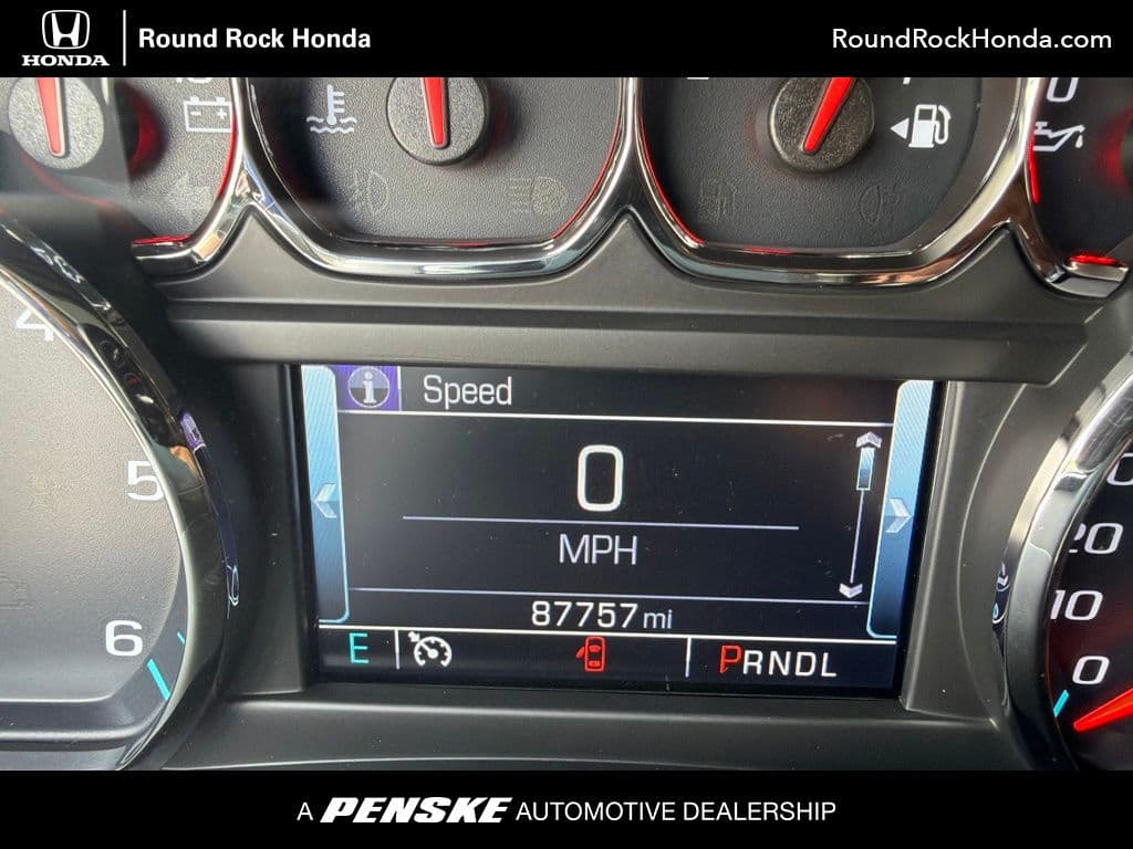 2020 GMC Yukon XL SLT — photo 1 of 11