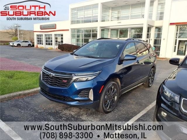 2023 Chevrolet Equinox RS — photo 1 of 30