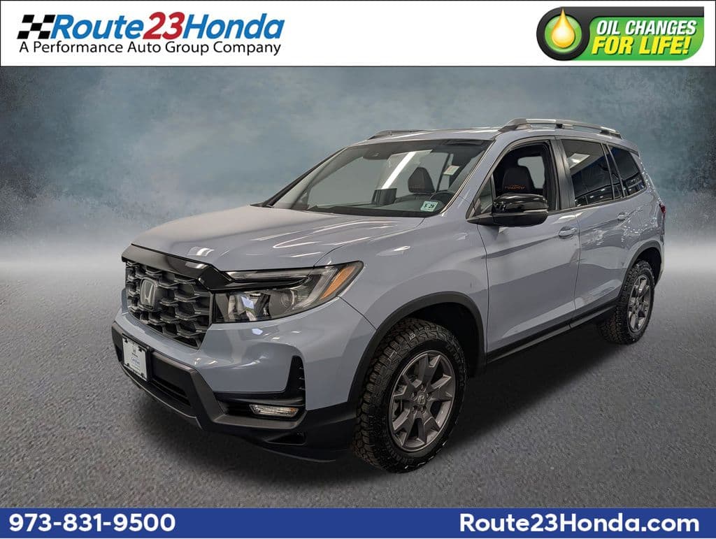 2024 Honda Passport TrailSport — photo 1 of 36