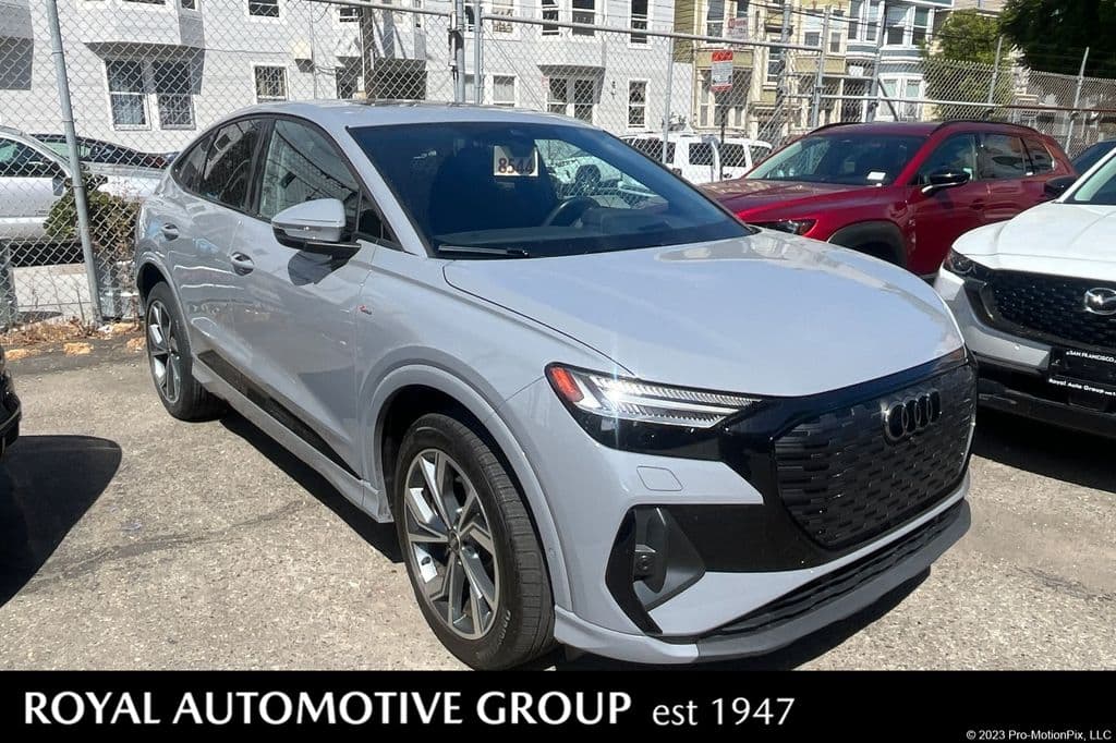 2023 Audi Q4 e-tron Sportback Prestige — photo 1 of 6