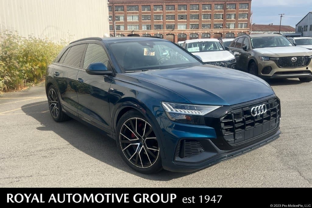 2020 Audi Q8 Premium Plus — photo 1 of 10