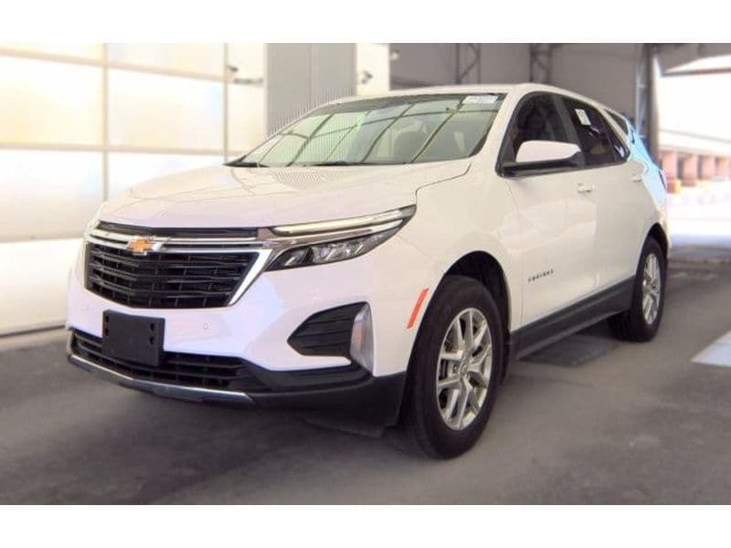 2023 Chevrolet Equinox LT — photo 1 of 9