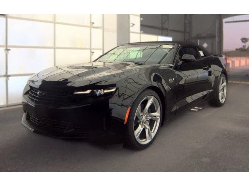 2023 Chevrolet Camaro LT1 — photo 1 of 10
