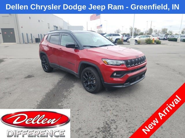 2024 Jeep Compass Latitude — photo 1 of 16