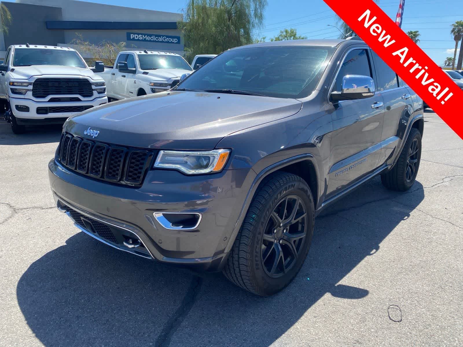 2020 Jeep Grand Cherokee Overland — photo 1 of 16