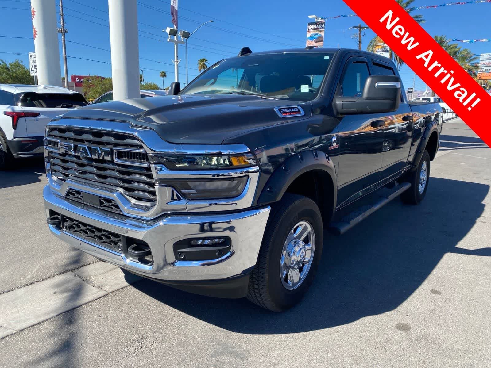 2025 RAM 2500 Tradesman — photo 1 of 16