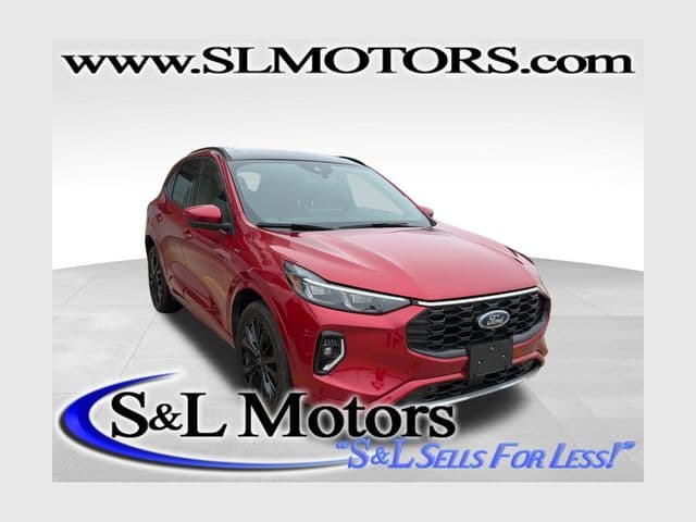 2023 Ford Escape ST-Line Elite — photo 1 of 11