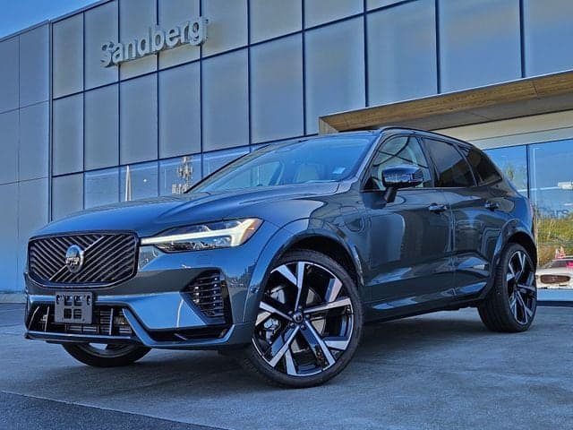 2026 Volvo XC60 plug-in hybrid T8 Ultra — photo 1 of 30