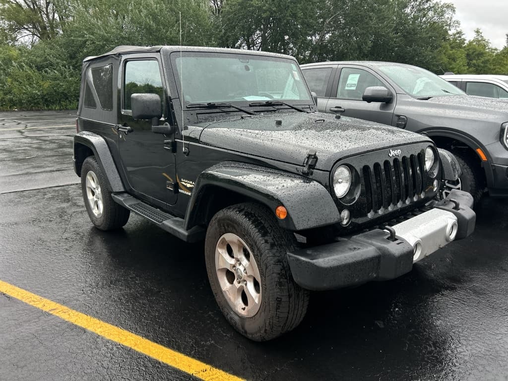 2014 Jeep Wrangler Sahara — photo 1 of 10
