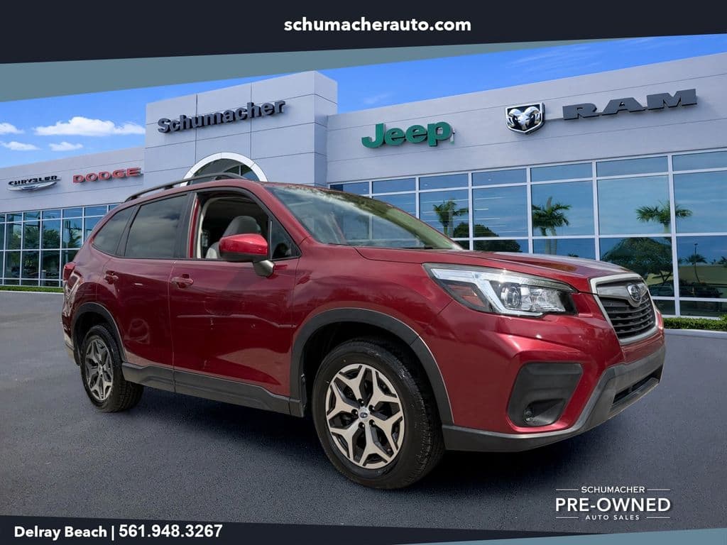 2020 Subaru Forester Premium — photo 1 of 30