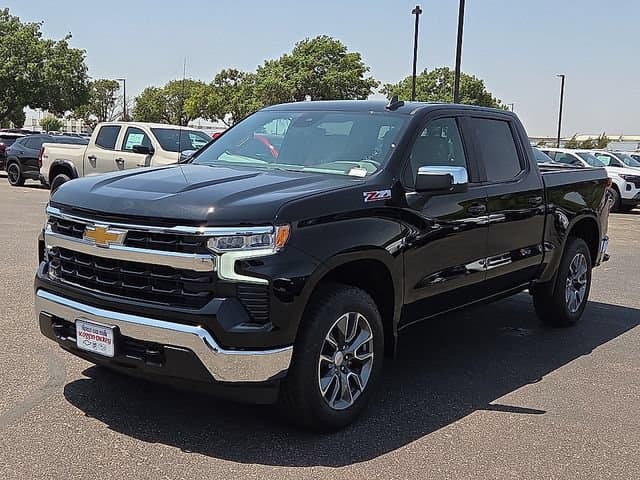 2026 Chevrolet Silverado 1500 LT — photo 1 of 18
