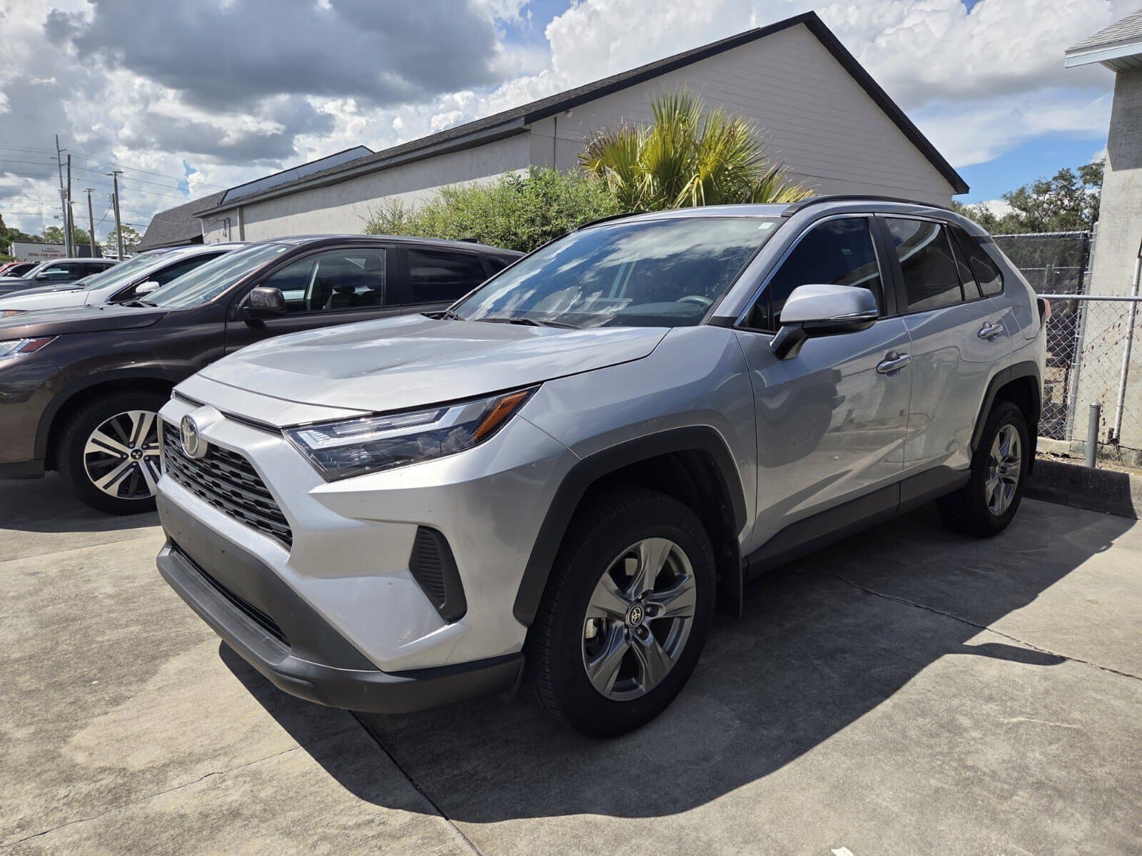 2024 Toyota RAV4 XLE — photo 1 of 3