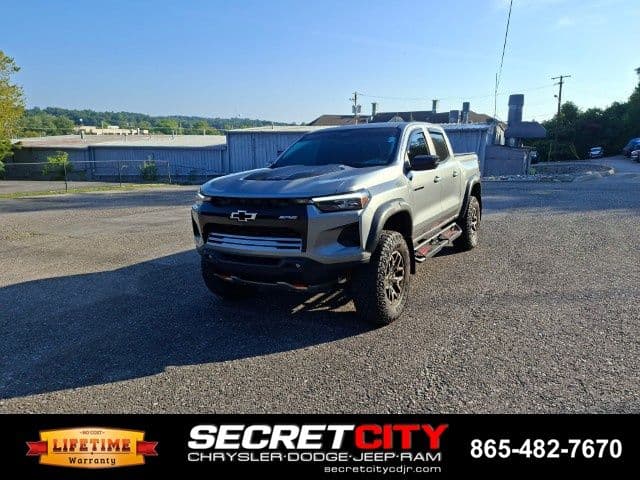 2024 Chevrolet Colorado 4WD ZR2 — photo 1 of 20