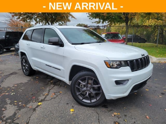 2021 Jeep Grand Cherokee Limited — photo 1 of 10