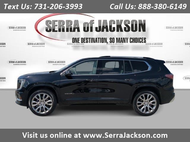 2025 GMC Acadia FWD Denali — photo 1 of 24