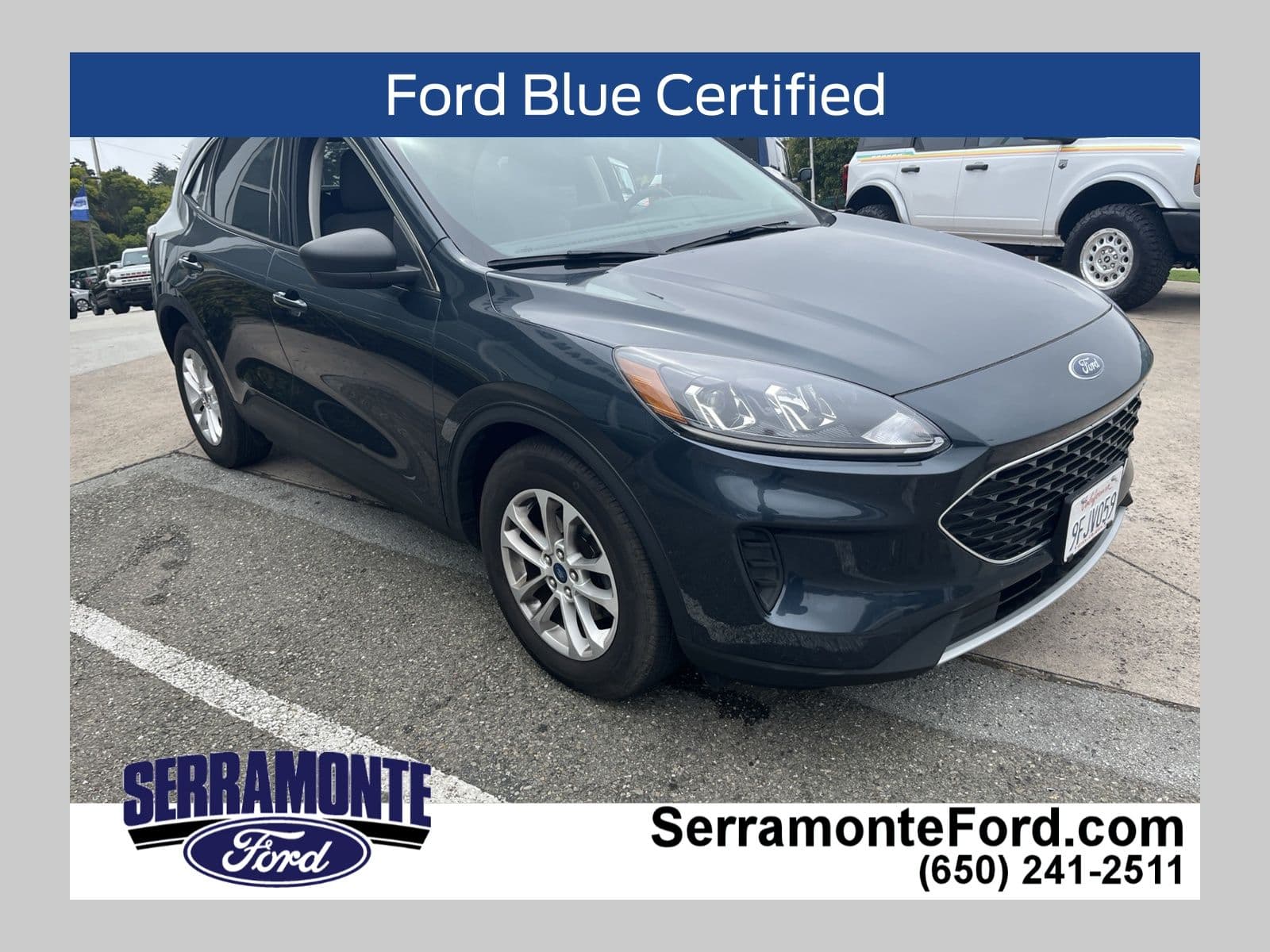 2022 Ford Escape SE — photo 1 of 13
