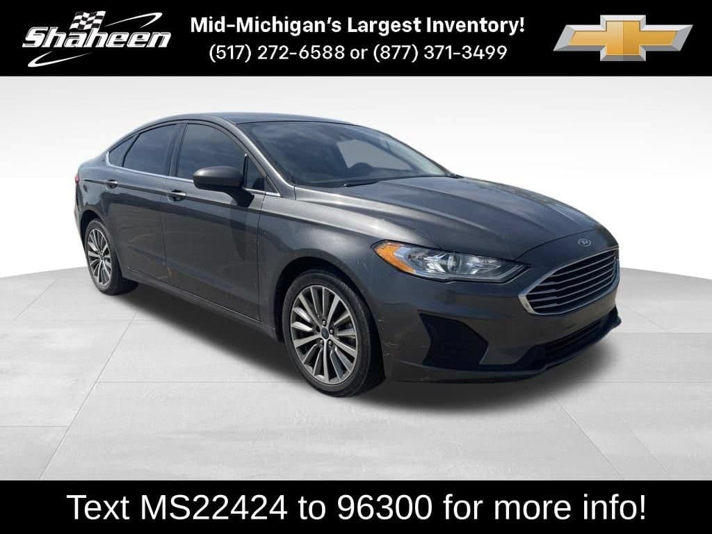 2020 Ford Fusion SE — photo 1 of 19