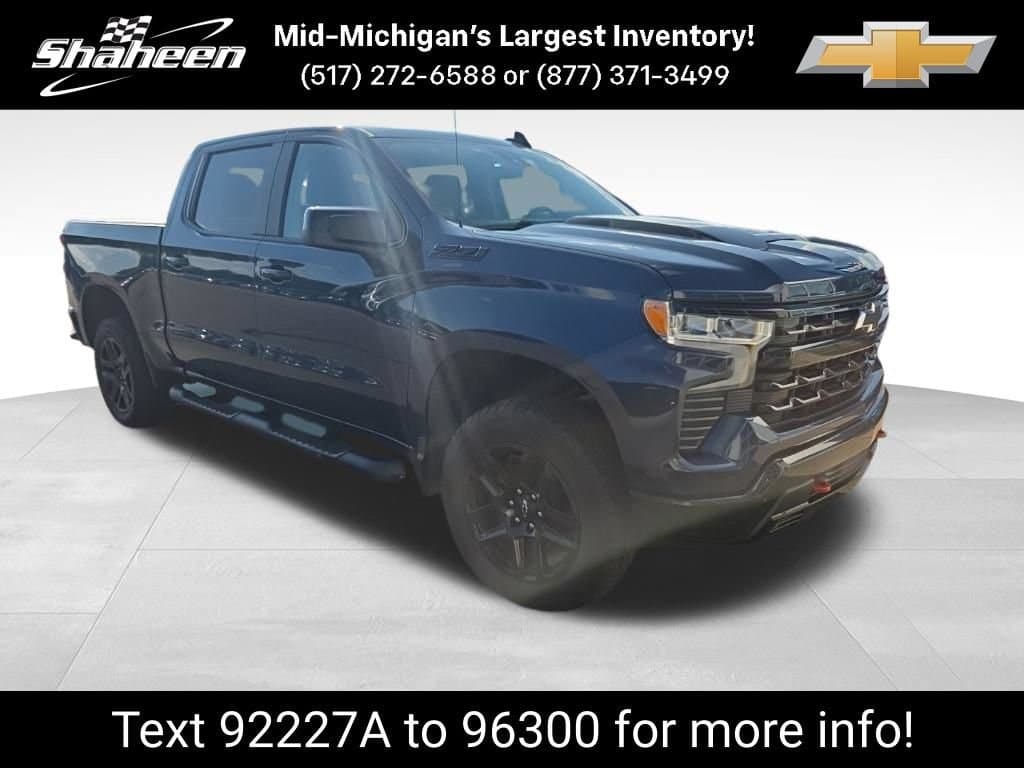 2023 Chevrolet Silverado 1500 LT Trail Boss — photo 1 of 18