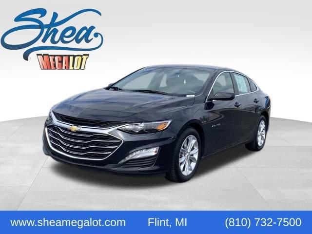 2023 Chevrolet Malibu LT — photo 1 of 24