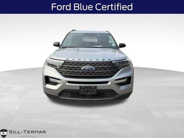 2023 Ford Explorer XLT — photo 1 of 17