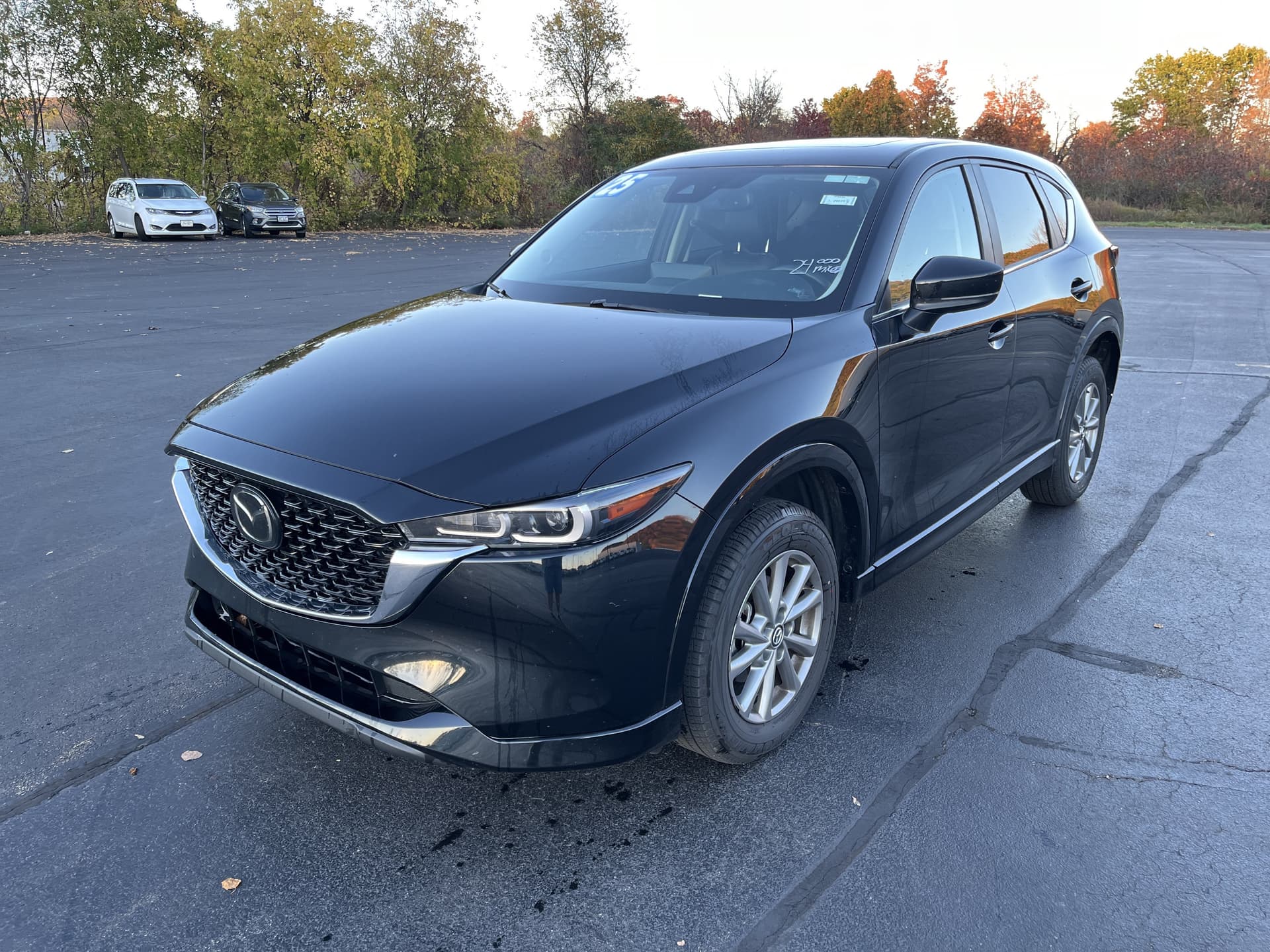 2025 Mazda CX-5 2.5 S Preferred Package — photo 1 of 30