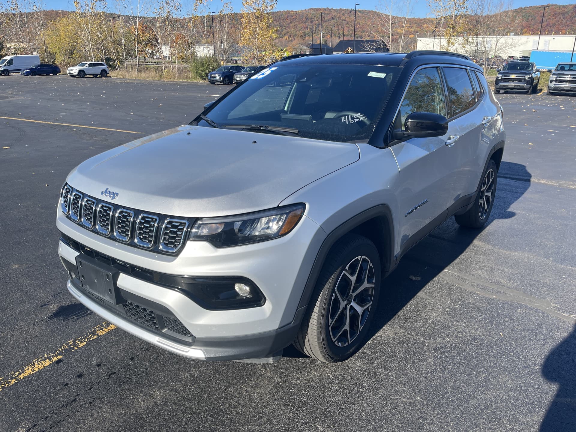 2025 Jeep Compass Limited — photo 1 of 29