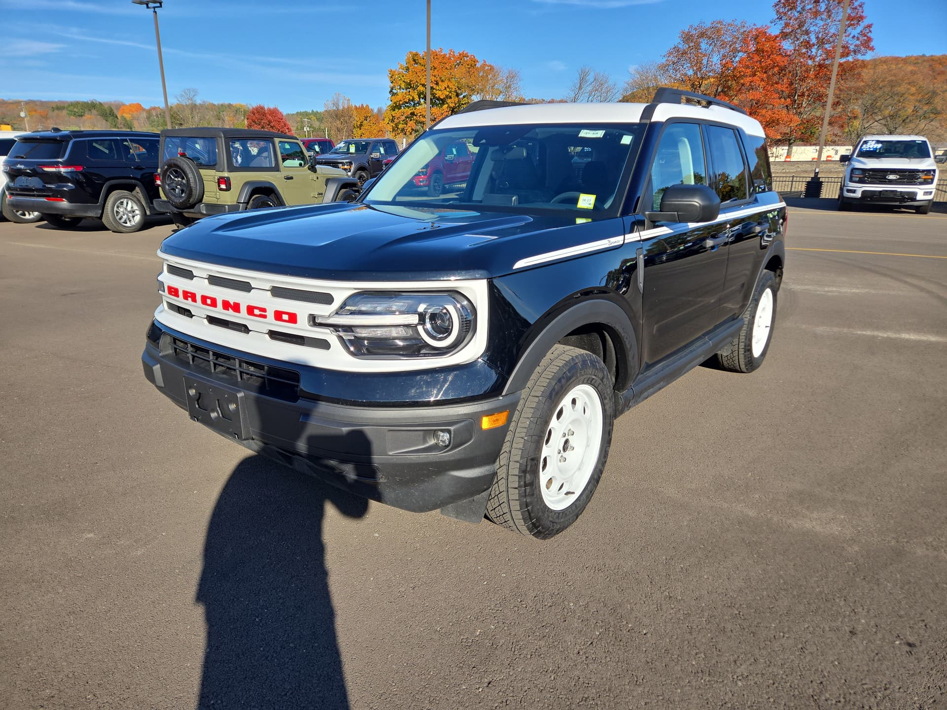 2024 Ford Bronco Sport Heritage — photo 1 of 29