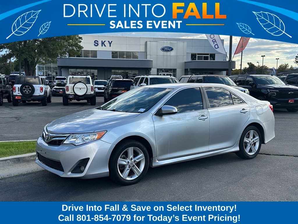 2012 Toyota Camry L — photo 1 of 34