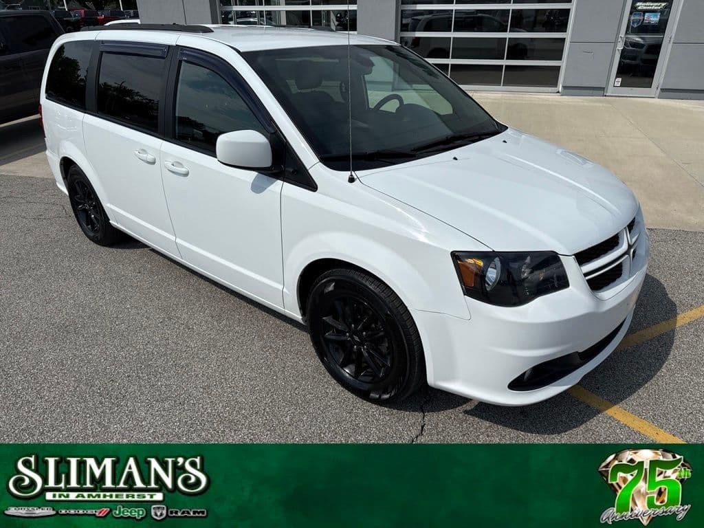 2019 Dodge Grand Caravan Base — photo 1 of 44
