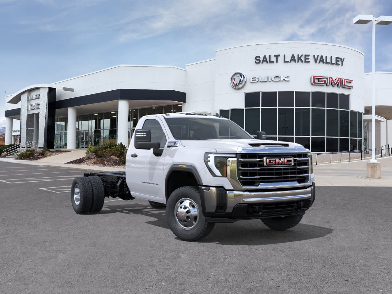 2026 GMC Sierra 3500 HD Chassis Cab Pro — photo 1 of 24
