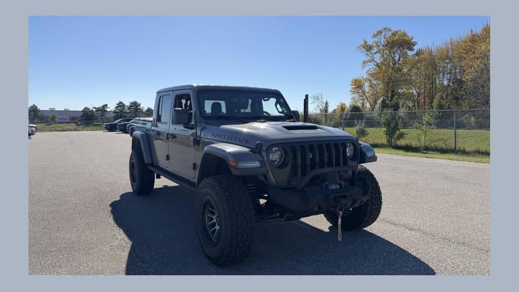 2021 Jeep Gladiator Mojave — photo 1 of 15