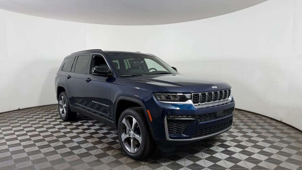 2026 Jeep Grand Cherokee L Limited 4x4 — photo 1 of 48