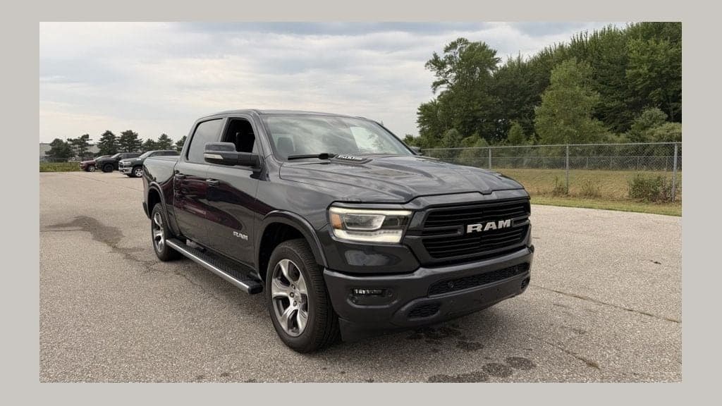 2019 RAM 1500 Laramie — photo 1 of 15