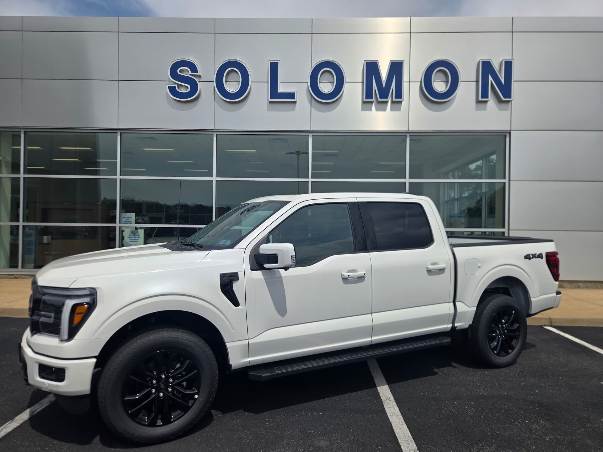 2026 Ford F-150 Lariat — photo 1 of 22