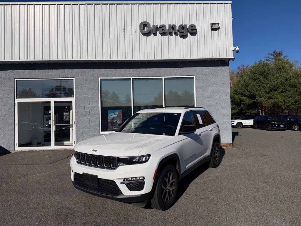 2022 Dodge Durango R/T — photo 1 of 17