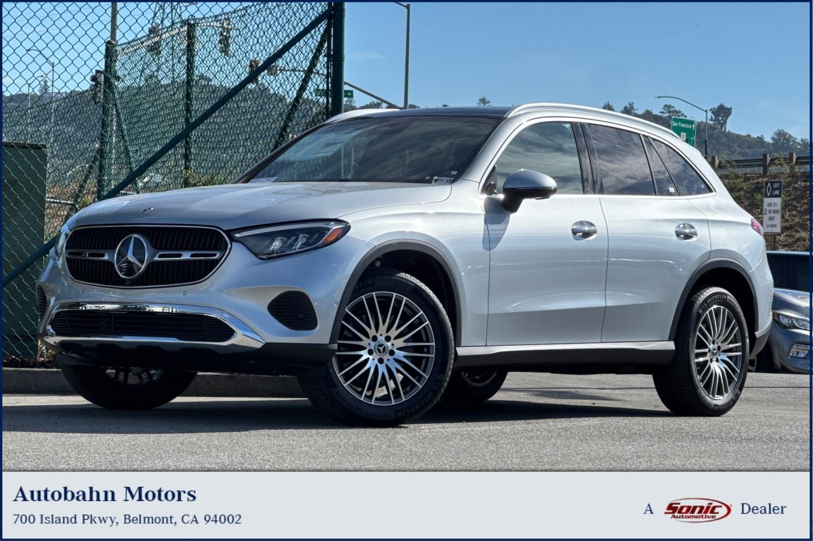 2026 Mercedes-Benz GLC 300 Base — photo 1 of 29