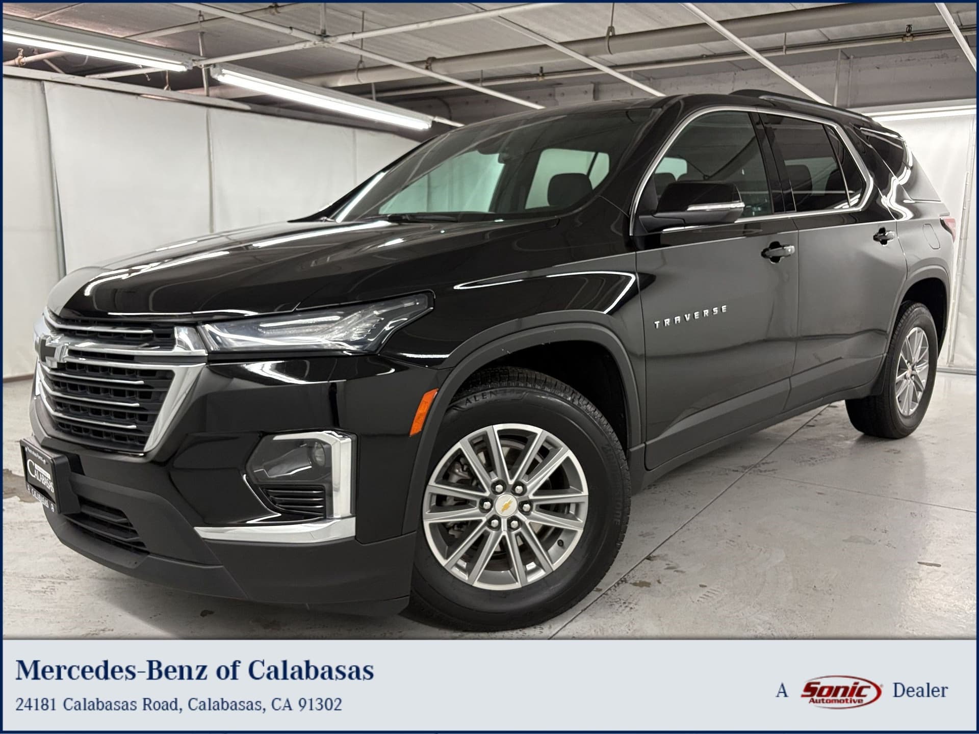 2023 Chevrolet Traverse LT Cloth — photo 1 of 33