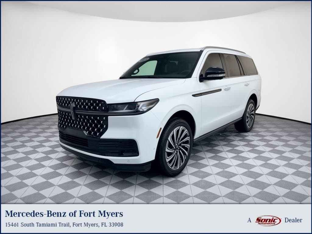 2025 Lincoln Navigator Black Label — photo 1 of 31
