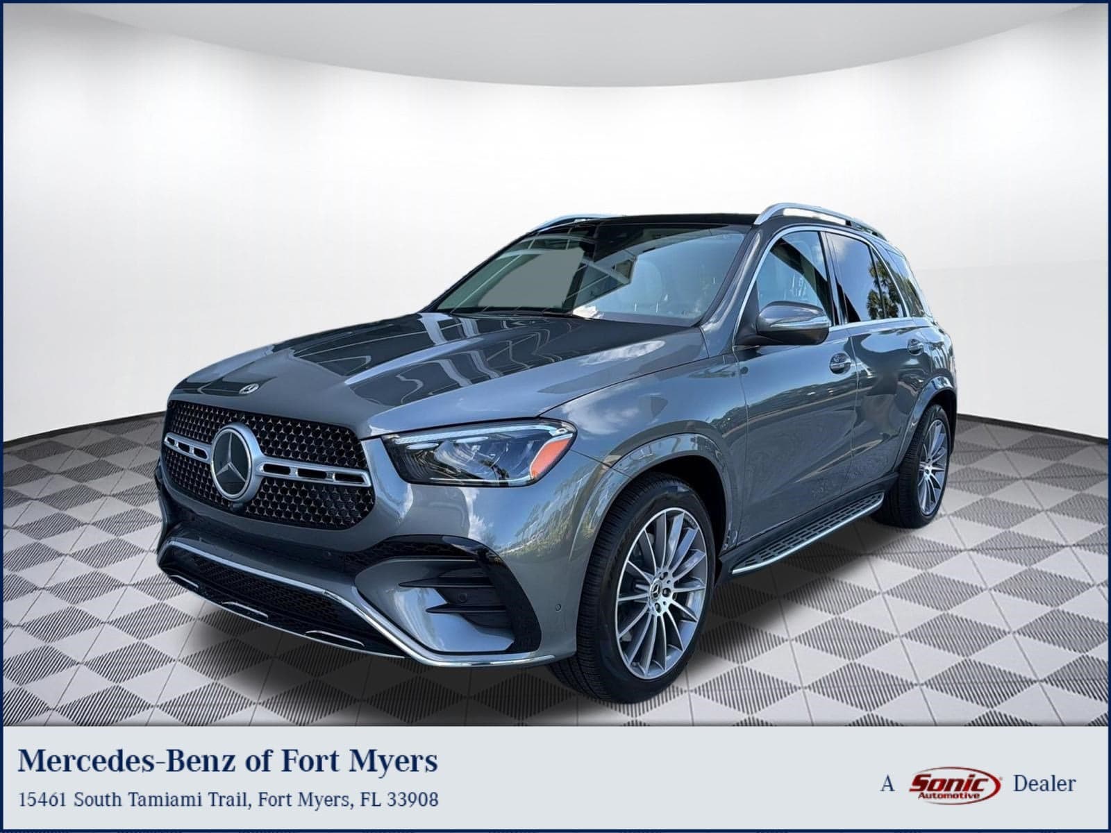 2026 Mercedes-Benz GLE GLE 450 — photo 1 of 37