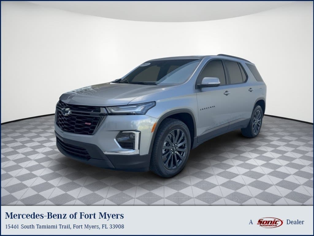 2023 Chevrolet Traverse RS — photo 1 of 33