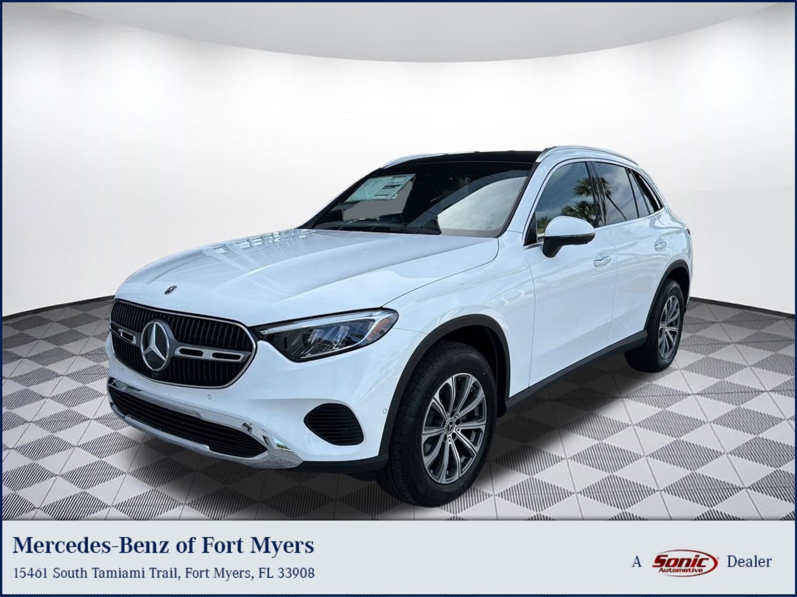 2026 Mercedes-Benz GLC 300 GLC 300 — photo 1 of 35