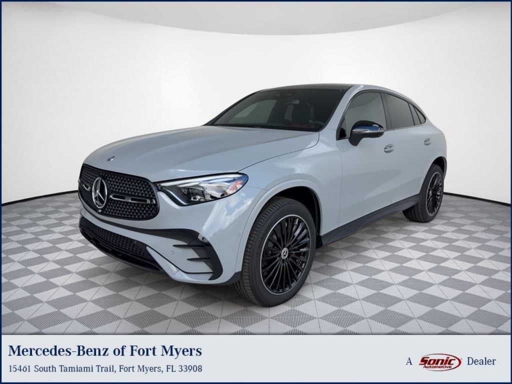 2027 Mercedes-Benz GLC Base — photo 1 of 31