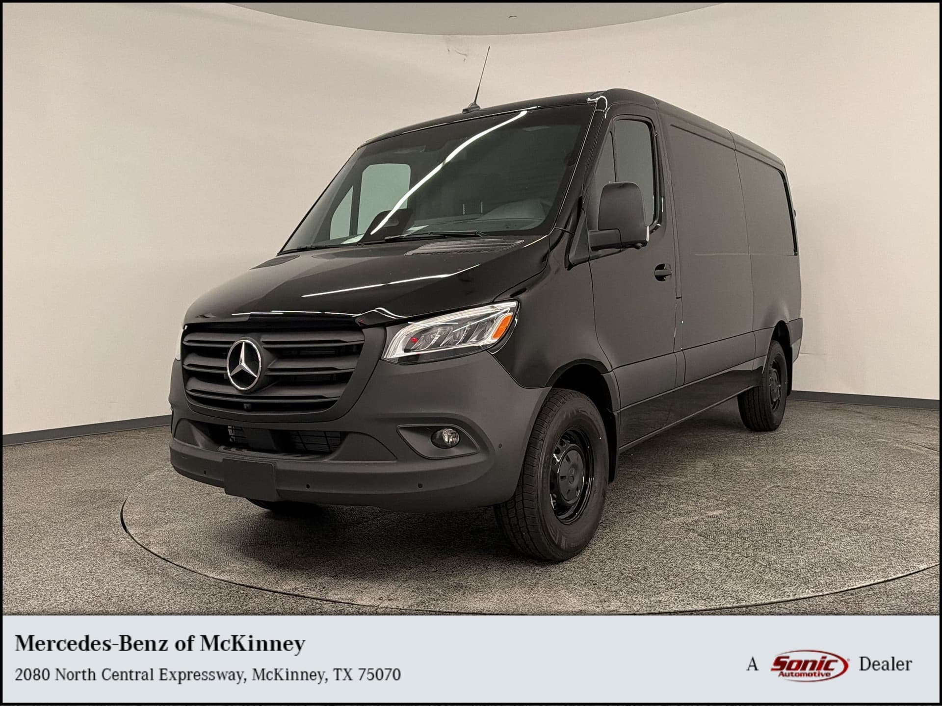 2026 Mercedes-Benz Sprinter 2500 Standard Roof 4-Cyl Diesel HO — photo 1 of 29