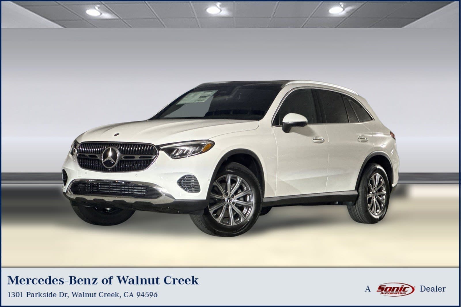 2026 Mercedes-Benz GLC Base — photo 1 of 29