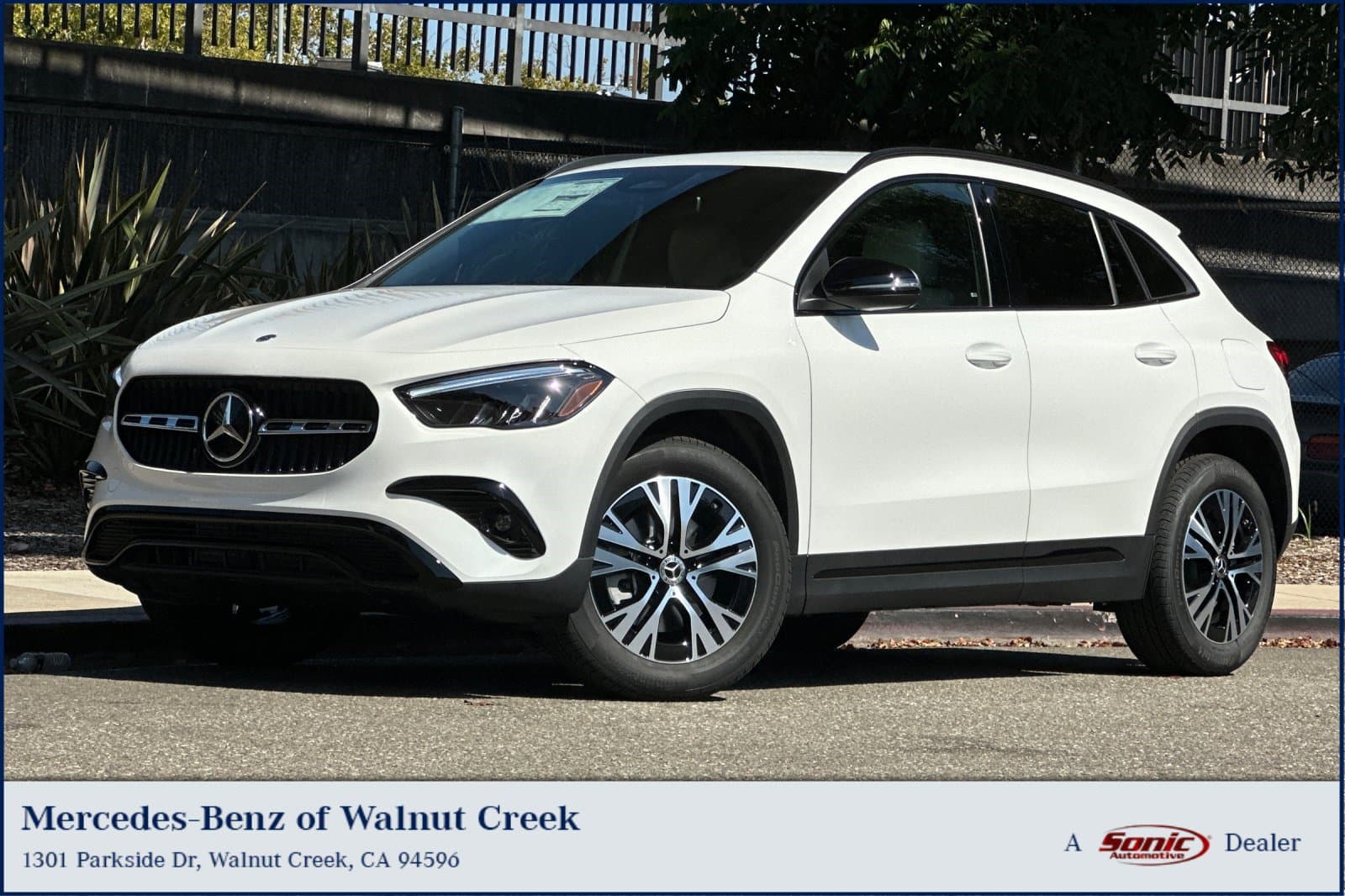 2026 Mercedes-Benz GLA 250 Base — photo 1 of 28