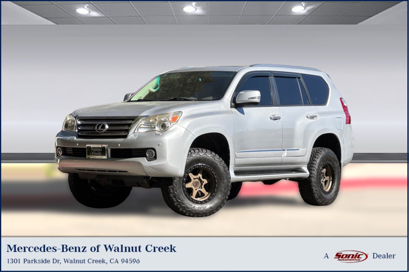 2010 Lexus GX 460 Premium — photo 1 of 35