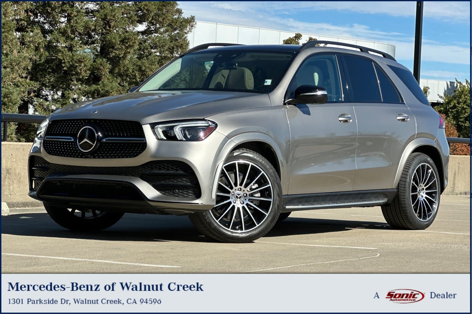2023 Mercedes-Benz GLE 450 4MATIC SUV — photo 1 of 38