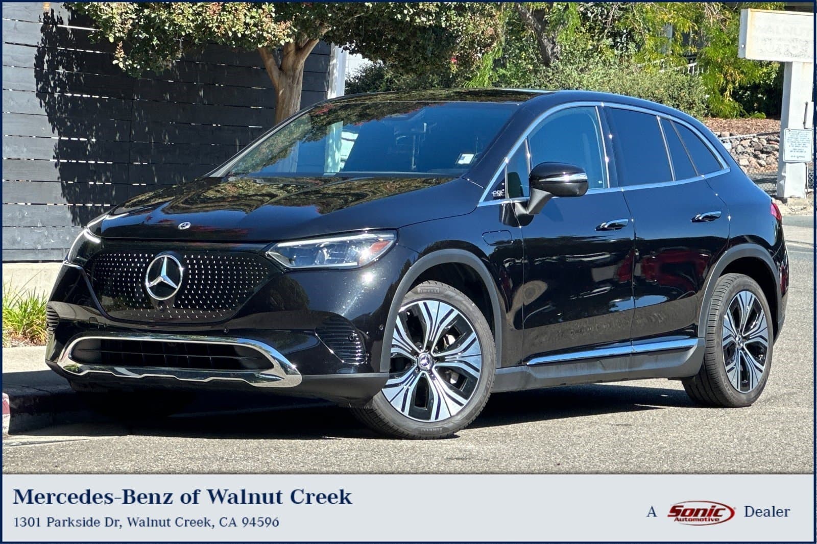 2023 Mercedes-Benz EQE 350 4MATIC SUV — photo 1 of 36