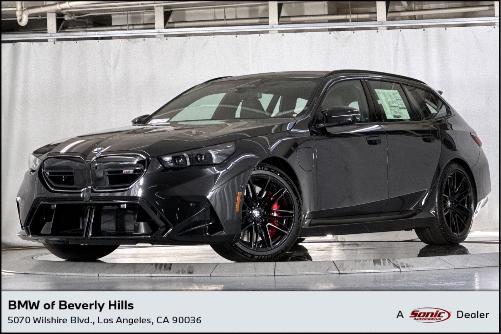 2027 BMW M5 Base — photo 1 of 44